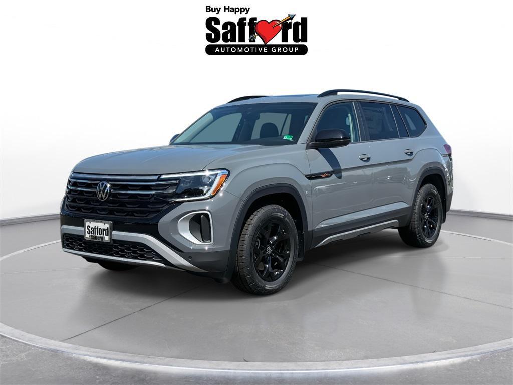 new 2025 Volkswagen Atlas car, priced at $48,171