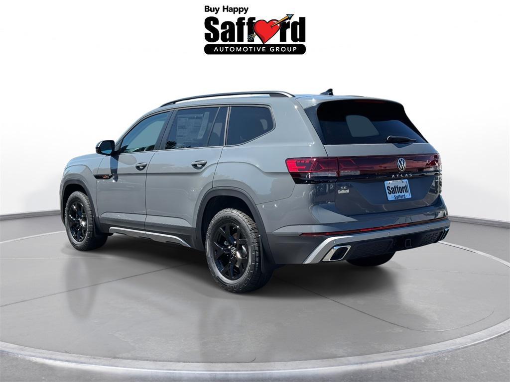 new 2025 Volkswagen Atlas car, priced at $48,171