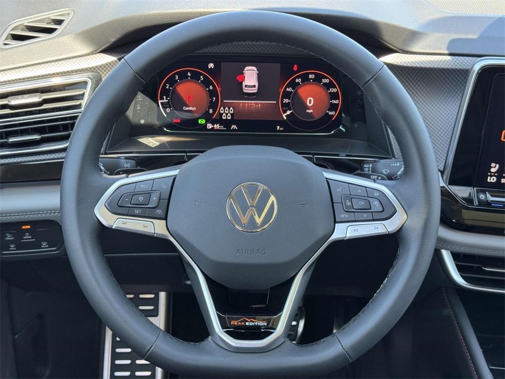 new 2025 Volkswagen Atlas car, priced at $48,171