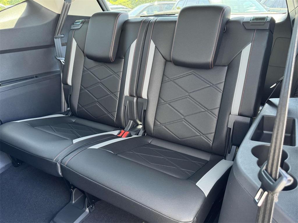 new 2025 Volkswagen Atlas car, priced at $48,171