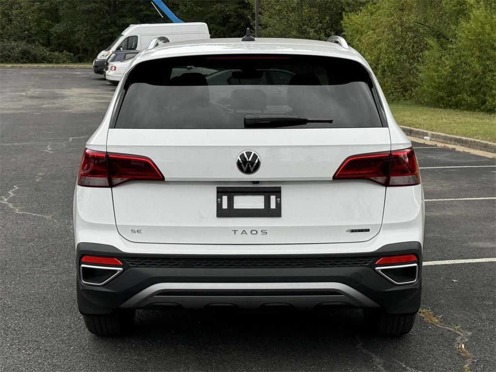 new 2024 Volkswagen Taos car, priced at $30,881