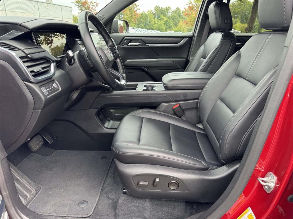 used 2024 GMC Acadia car, priced at $37,991