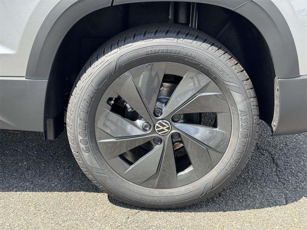 new 2025 Volkswagen Taos car, priced at $25,311