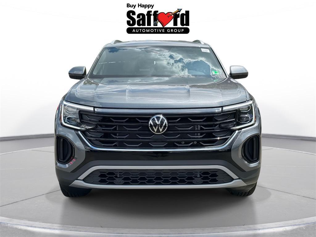 new 2025 Volkswagen Atlas Cross Sport car, priced at $37,211