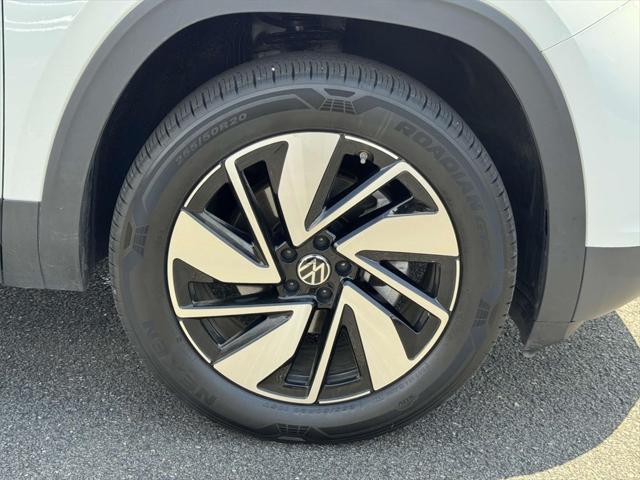 used 2025 Volkswagen Atlas car, priced at $38,854
