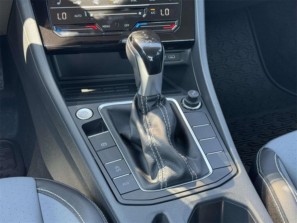 new 2025 Volkswagen Jetta car, priced at $25,969