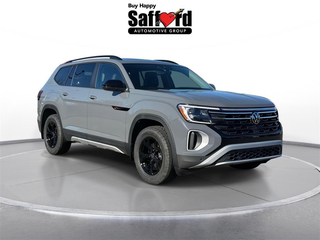 new 2025 Volkswagen Atlas car, priced at $48,306