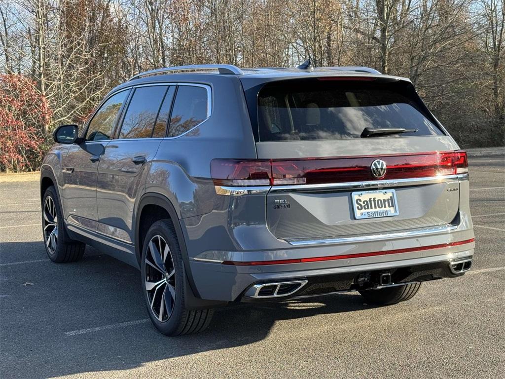 new 2025 Volkswagen Atlas car, priced at $55,959