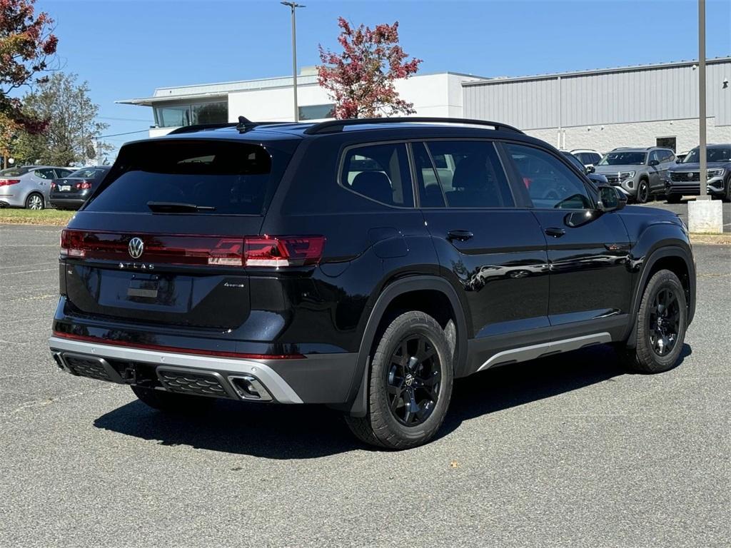 new 2025 Volkswagen Atlas car, priced at $48,089