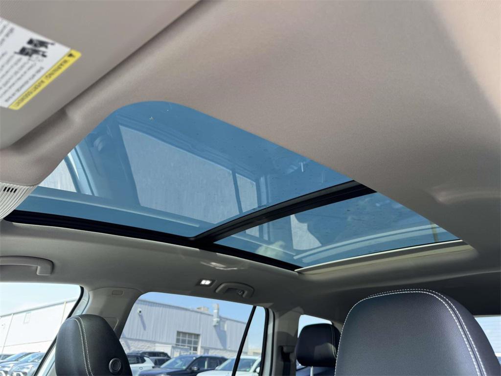 new 2026 Volkswagen Atlas car, priced at $49,404