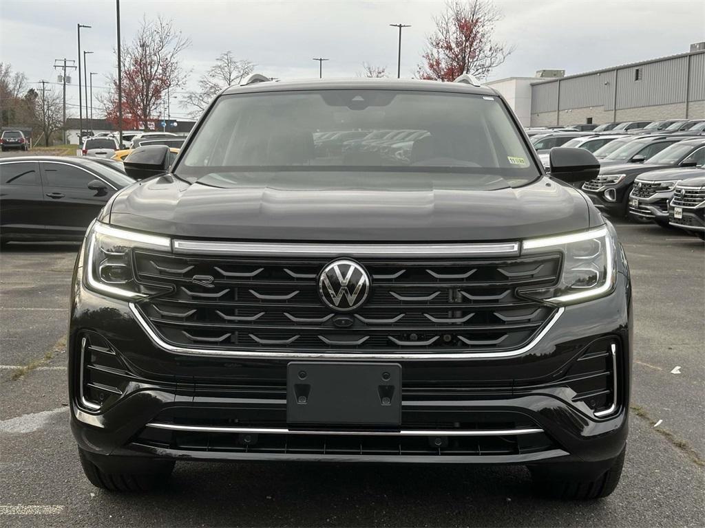 new 2025 Volkswagen Atlas car, priced at $54,639