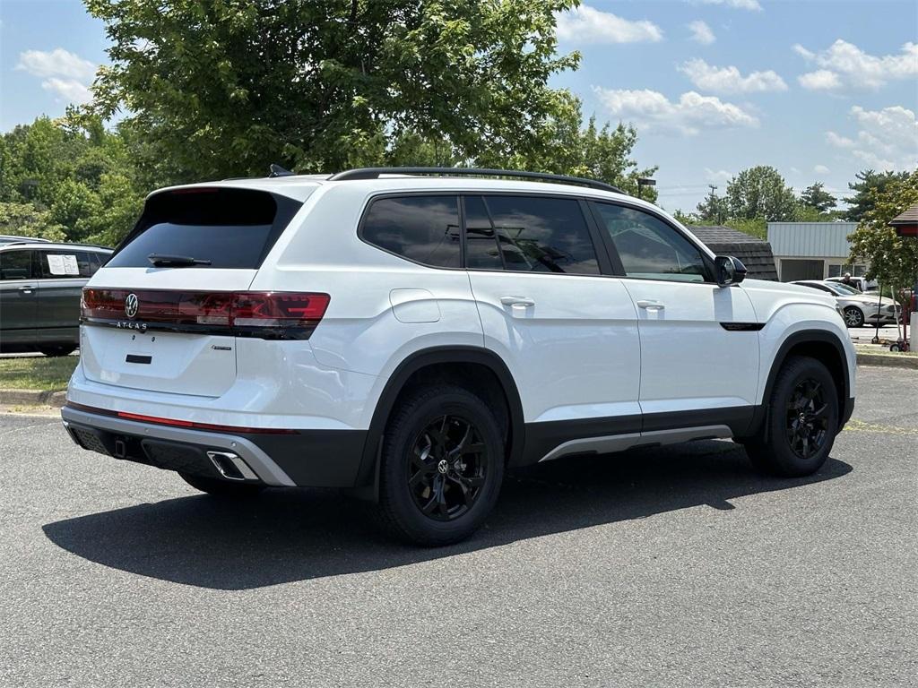 new 2024 Volkswagen Atlas car, priced at $51,976