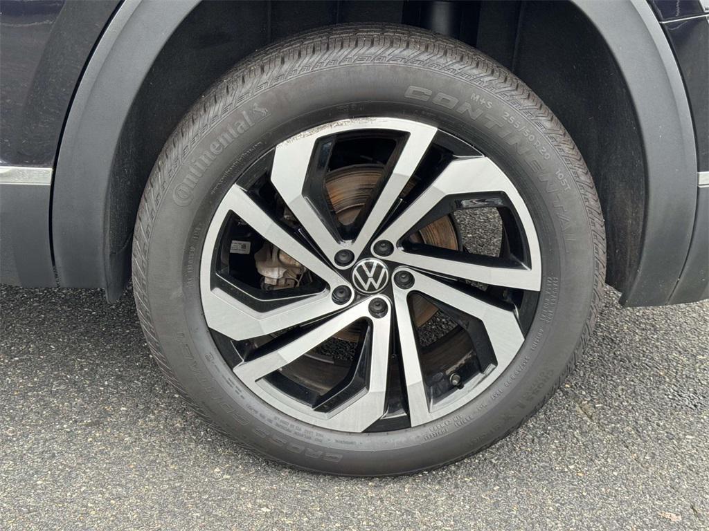 used 2022 Volkswagen Atlas car, priced at $26,993