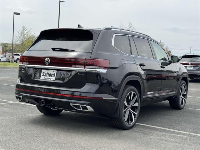 new 2025 Volkswagen Atlas car, priced at $53,655