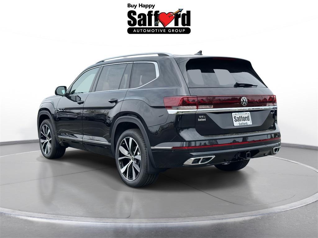 new 2025 Volkswagen Atlas car, priced at $53,655