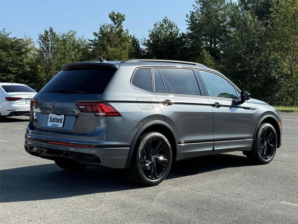 new 2024 Volkswagen Tiguan car, priced at $37,611