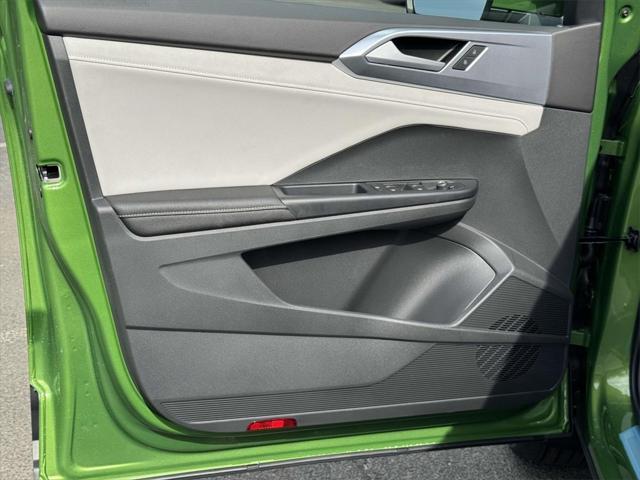 new 2025 Volkswagen Taos car, priced at $30,939