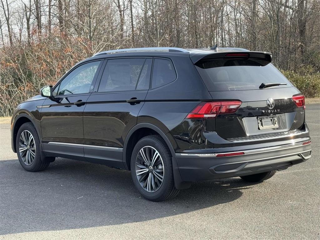 new 2024 Volkswagen Tiguan car, priced at $35,120