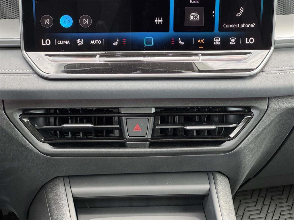 new 2025 Volkswagen Tiguan car, priced at $35,276