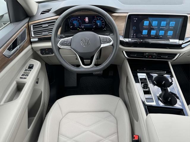 new 2025 Volkswagen Atlas car, priced at $45,887