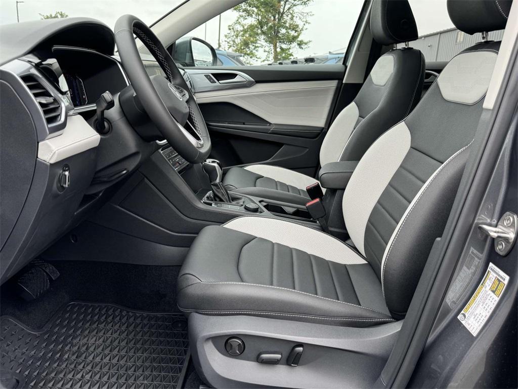 new 2025 Volkswagen Taos car, priced at $33,011