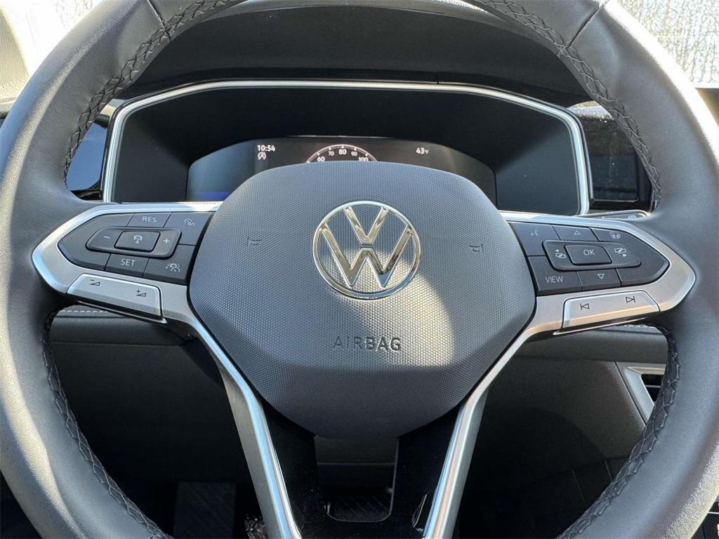 new 2025 Volkswagen Taos car, priced at $32,066