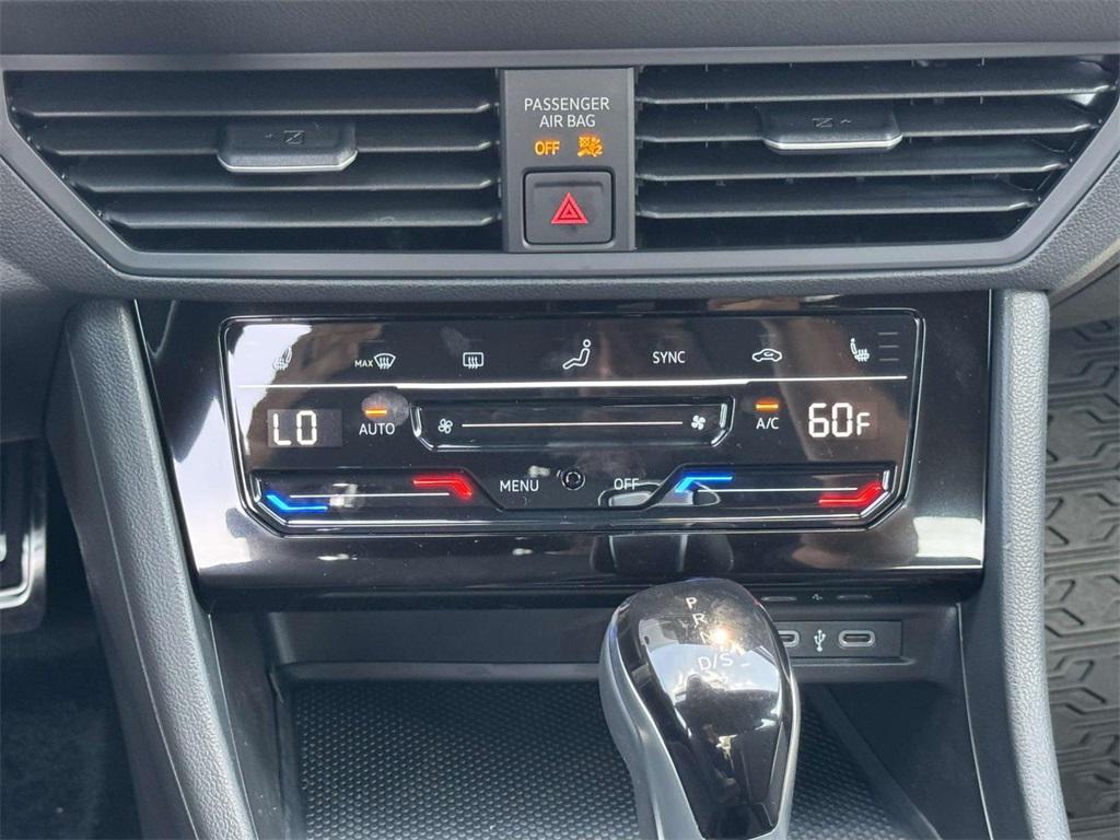 new 2025 Volkswagen Jetta car, priced at $24,426