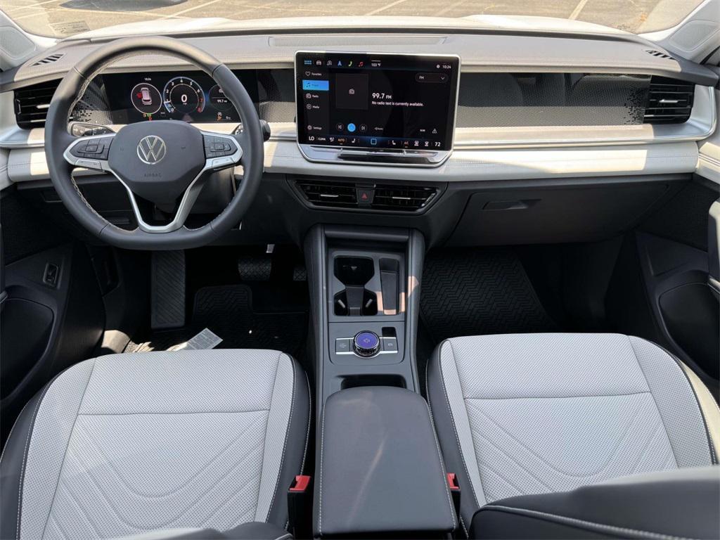 new 2025 Volkswagen Tiguan car, priced at $34,076