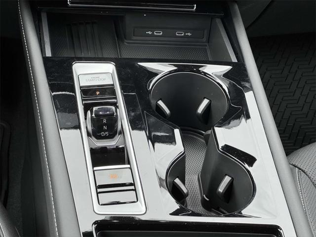 new 2025 Volkswagen Atlas car, priced at $45,461