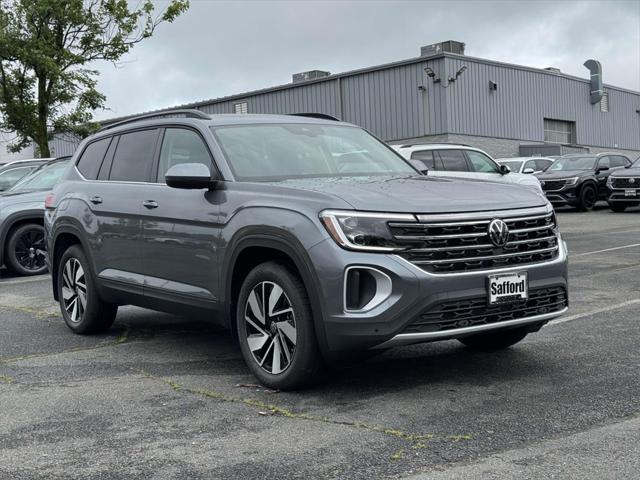 new 2025 Volkswagen Atlas car, priced at $45,461