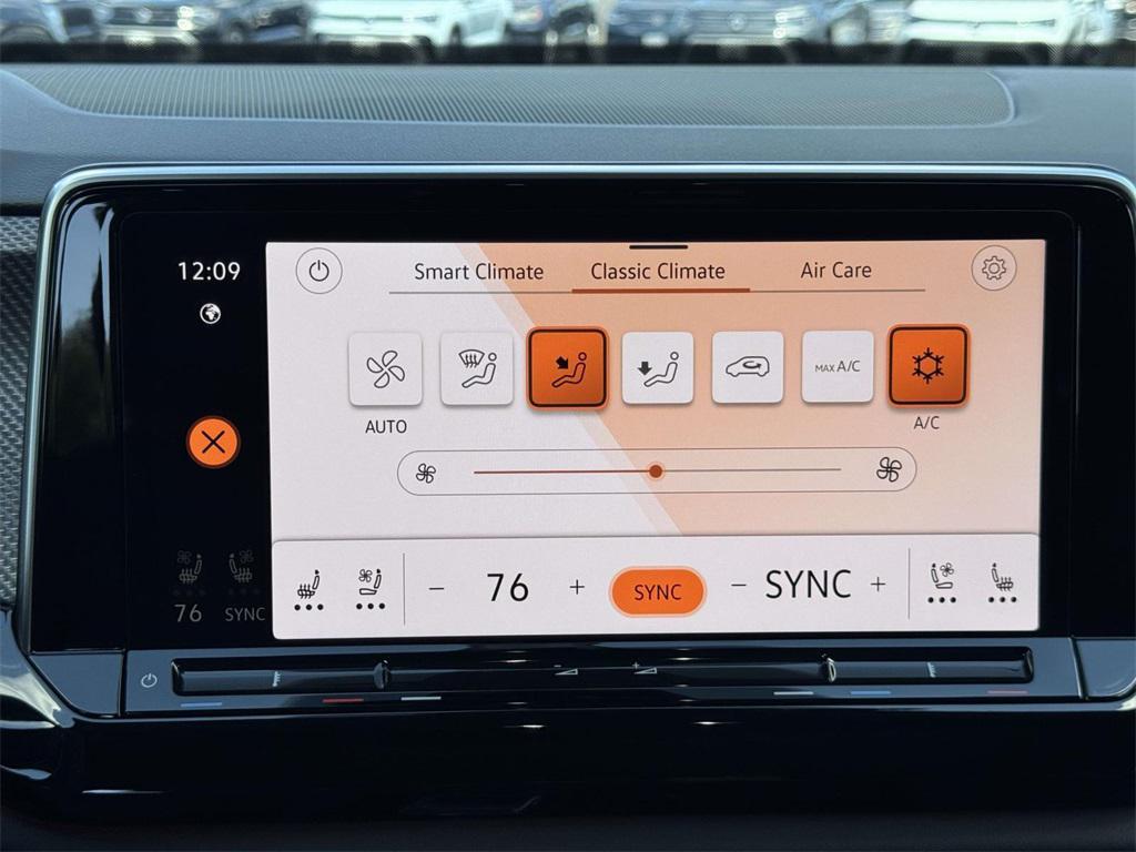 new 2026 Volkswagen Atlas Cross Sport car, priced at $53,233