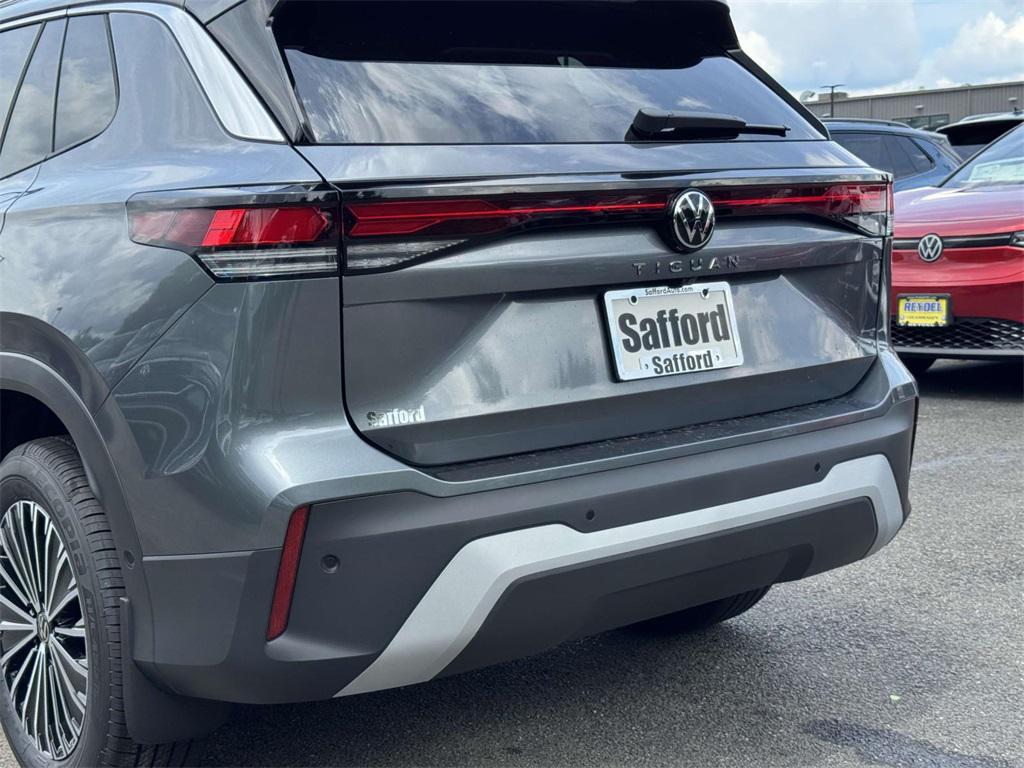new 2025 Volkswagen Tiguan car, priced at $30,766