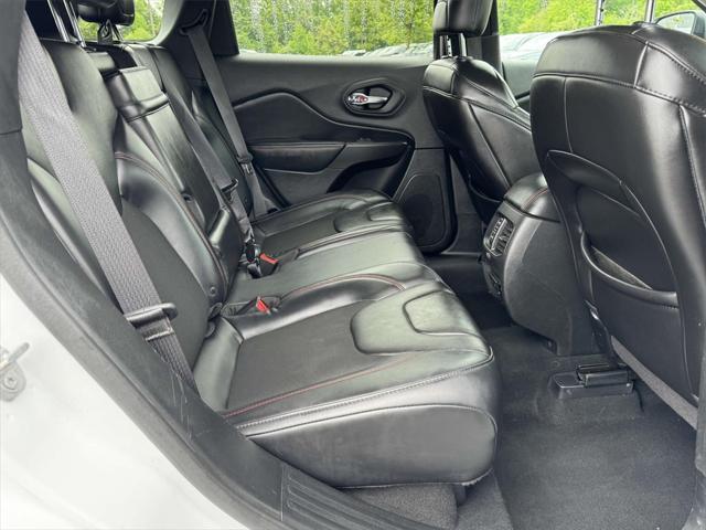 used 2019 Jeep Cherokee car, priced at $18,862
