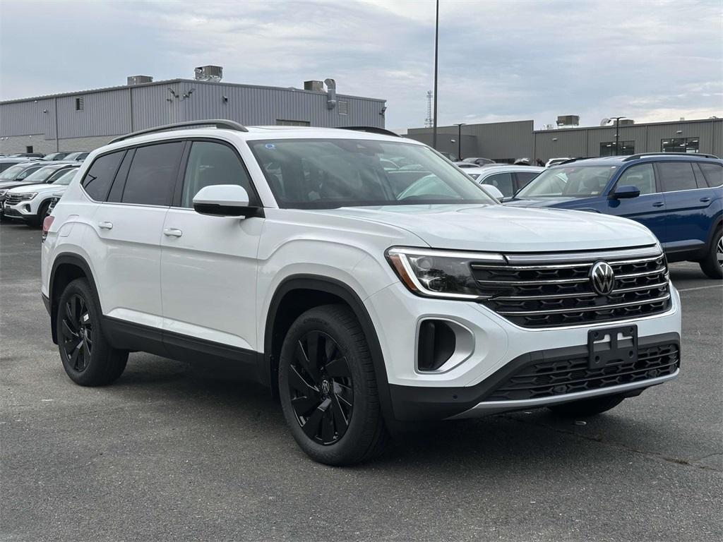 new 2025 Volkswagen Atlas car, priced at $47,260