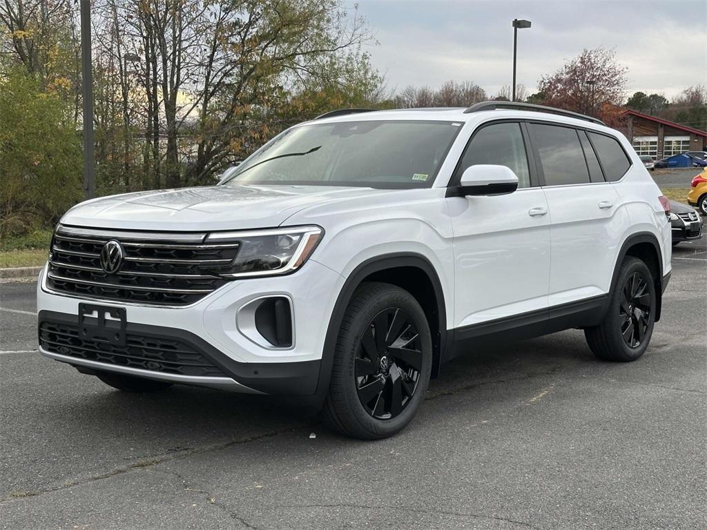 new 2025 Volkswagen Atlas car, priced at $47,260