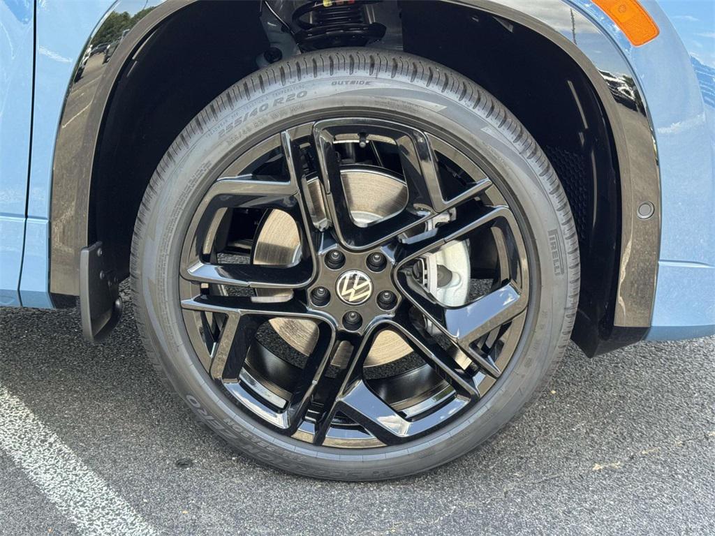 new 2025 Volkswagen Tiguan car, priced at $39,191