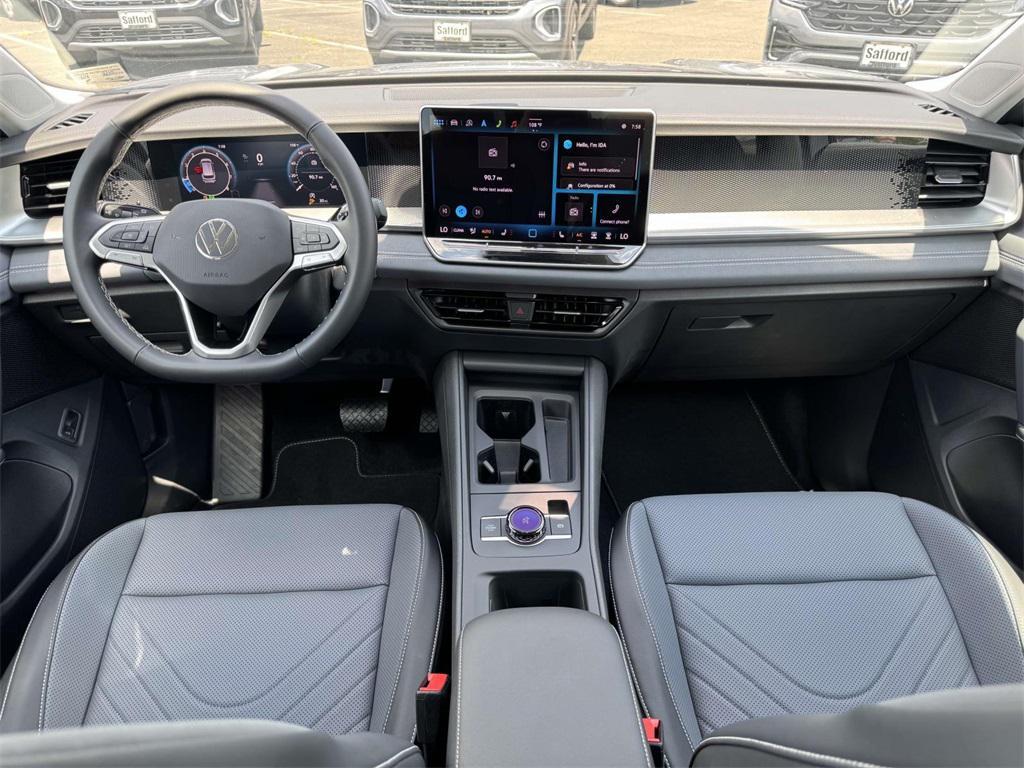 new 2025 Volkswagen Tiguan car, priced at $31,720