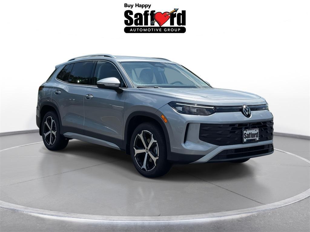 new 2025 Volkswagen Tiguan car, priced at $31,720