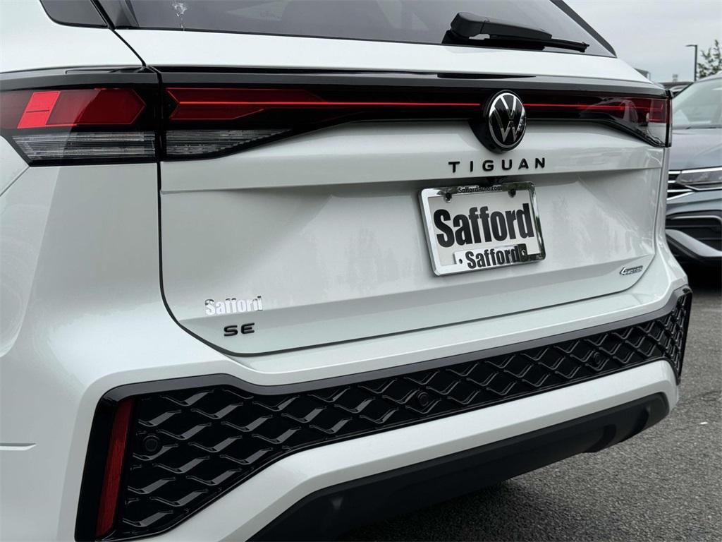 new 2025 Volkswagen Tiguan car, priced at $37,286