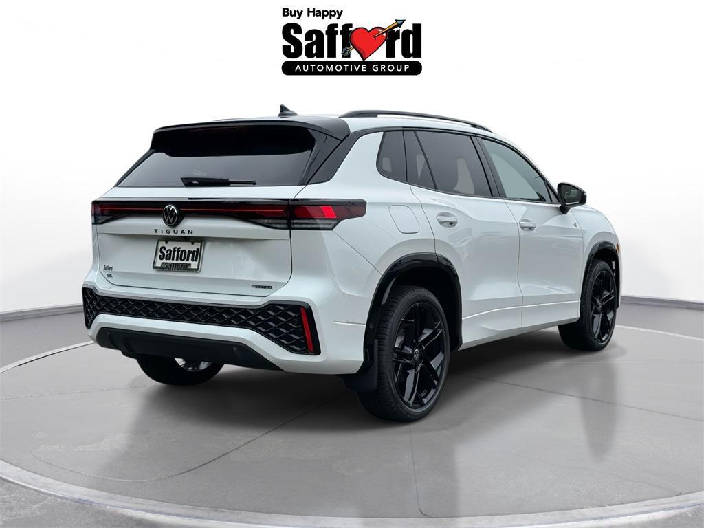 new 2025 Volkswagen Tiguan car, priced at $37,286