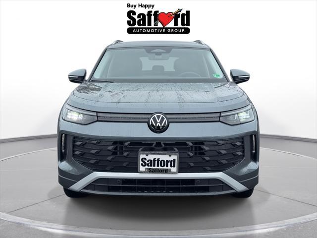 new 2025 Volkswagen Tiguan car, priced at $35,686