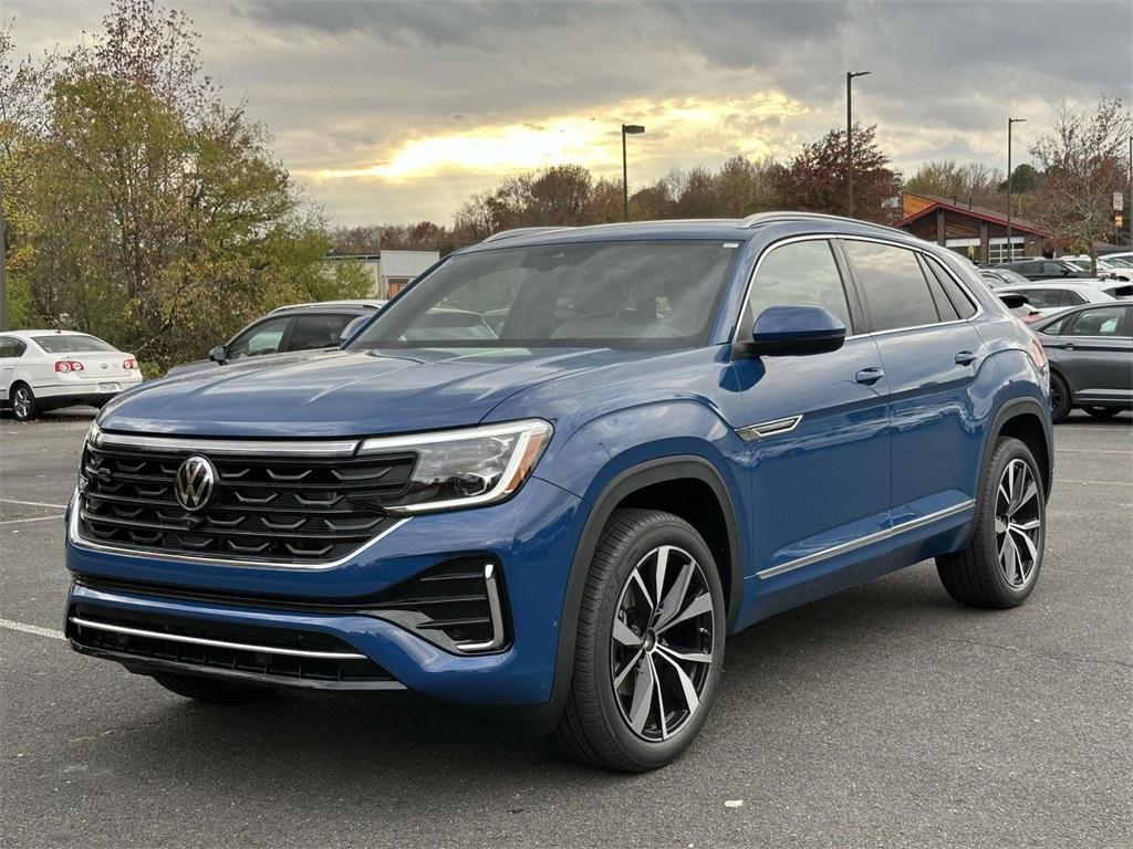 new 2025 Volkswagen Atlas Cross Sport car, priced at $53,160