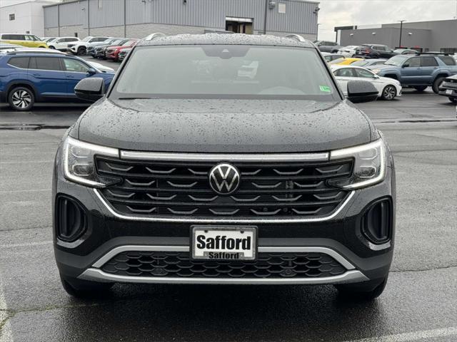 new 2025 Volkswagen Atlas Cross Sport car, priced at $38,016