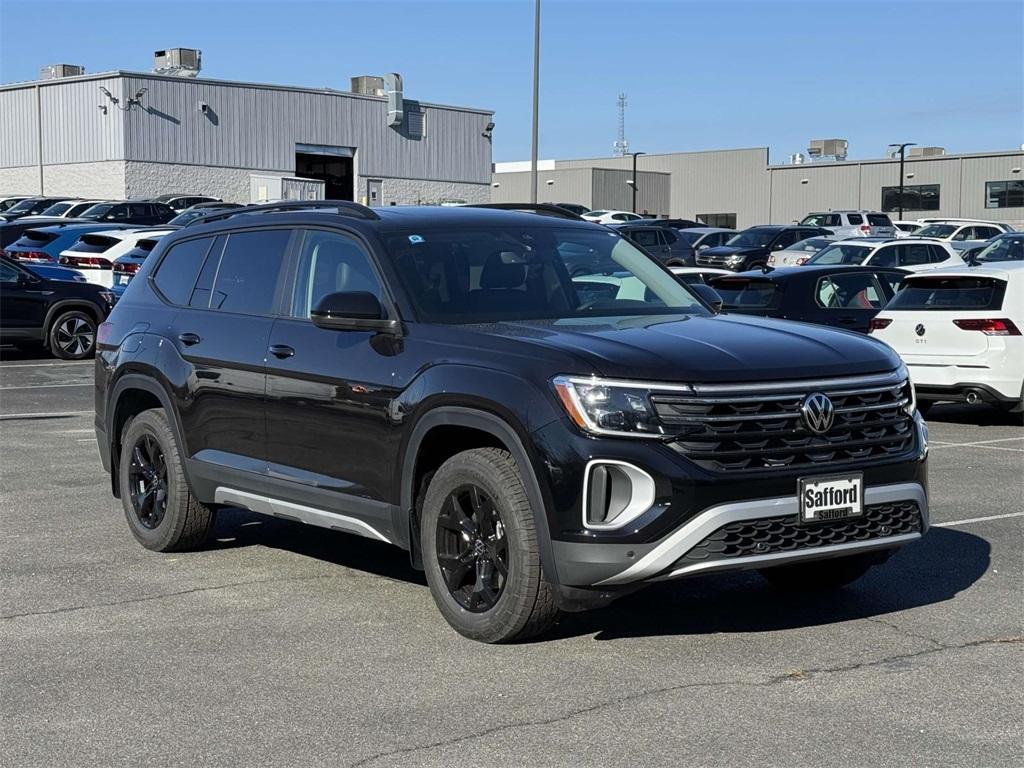 new 2025 Volkswagen Atlas car, priced at $47,391