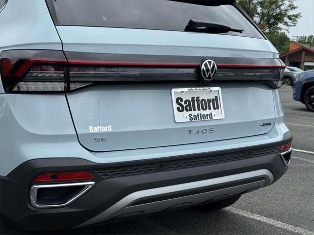 new 2025 Volkswagen Taos car, priced at $32,081