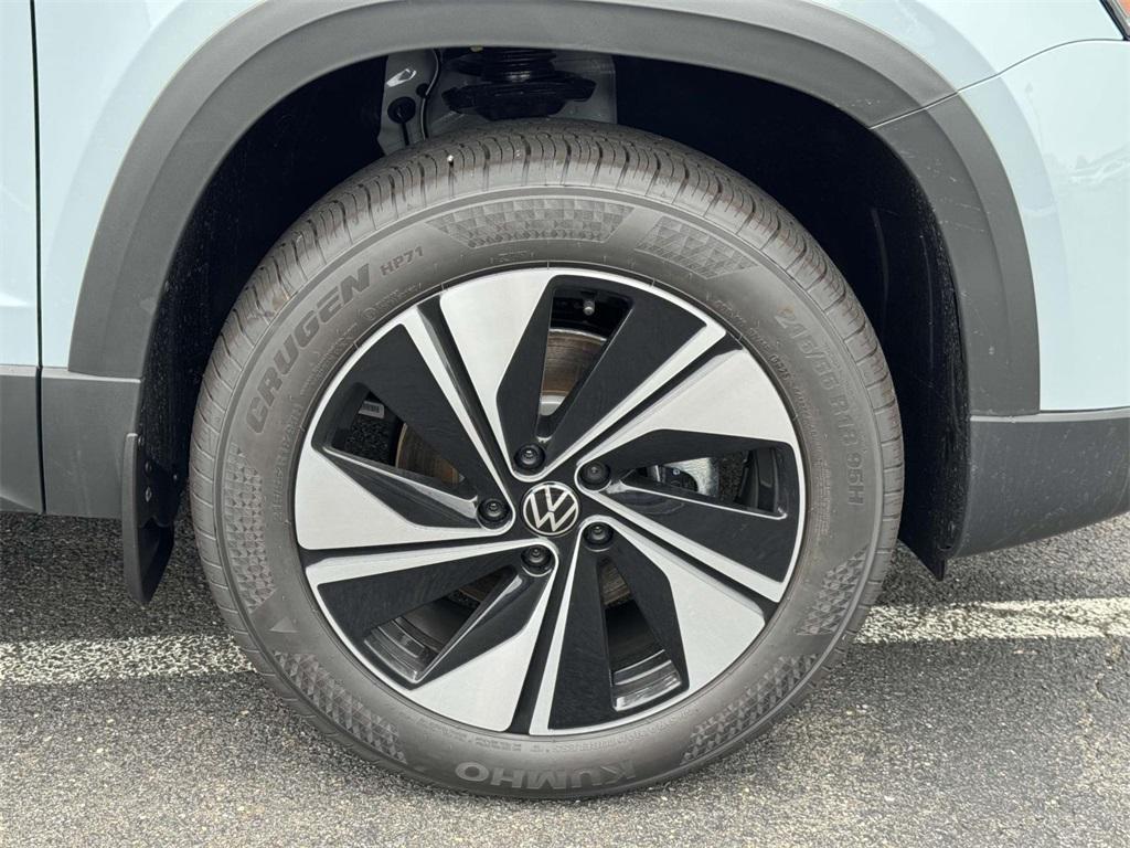 new 2025 Volkswagen Taos car, priced at $31,981