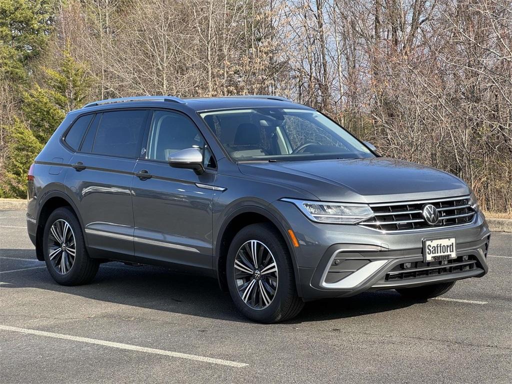 new 2024 Volkswagen Tiguan car, priced at $34,411