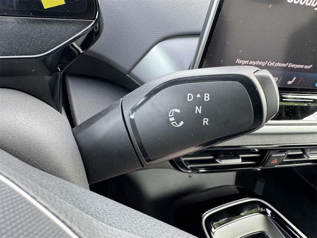 new 2025 Volkswagen ID.4 car, priced at $44,461