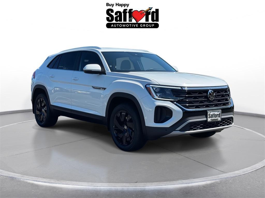 new 2026 Volkswagen Atlas Cross Sport car, priced at $49,201