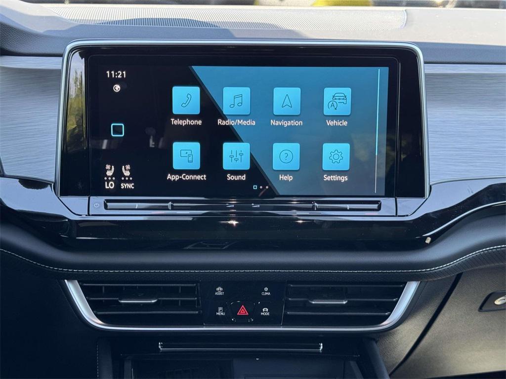 new 2026 Volkswagen Atlas Cross Sport car, priced at $49,201